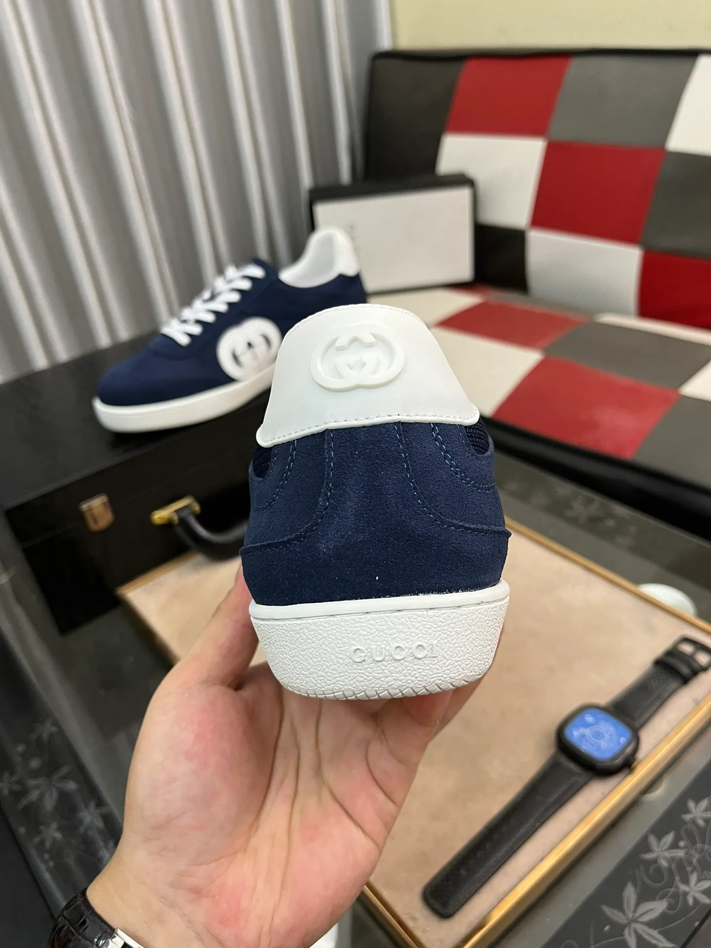 Men's shoes💰380⌚️⌚️[GUCCI] Gucci men's casual shoes are absolutely popular🔥The ultimate matching item for trendy men! The charm of super texture is irresistible, the main recommendation, the flower leather color is bright! The upper is made of high-quality cowhide + brand printed fabric, sheepskin feet, wear-resistant rubber sole, noble and elegant! Extremely comfortable🎁🎁You can be as handsome as you want💪 38-447️⃣colors available